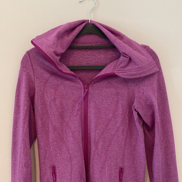 Lululemon Jacket - Picture 2 of 3